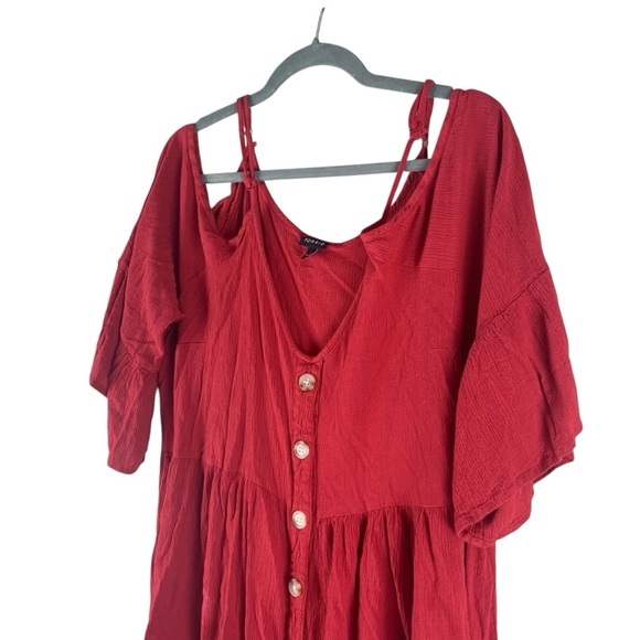 Torrid Red Cold Shoulder Button Front Blouse size 3X - Picture 5 of 9